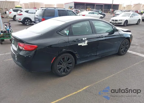 2017 Chrysler 200 Touring z USA, uszkodzony, nr VIN 1C3CCCFB2HN502784